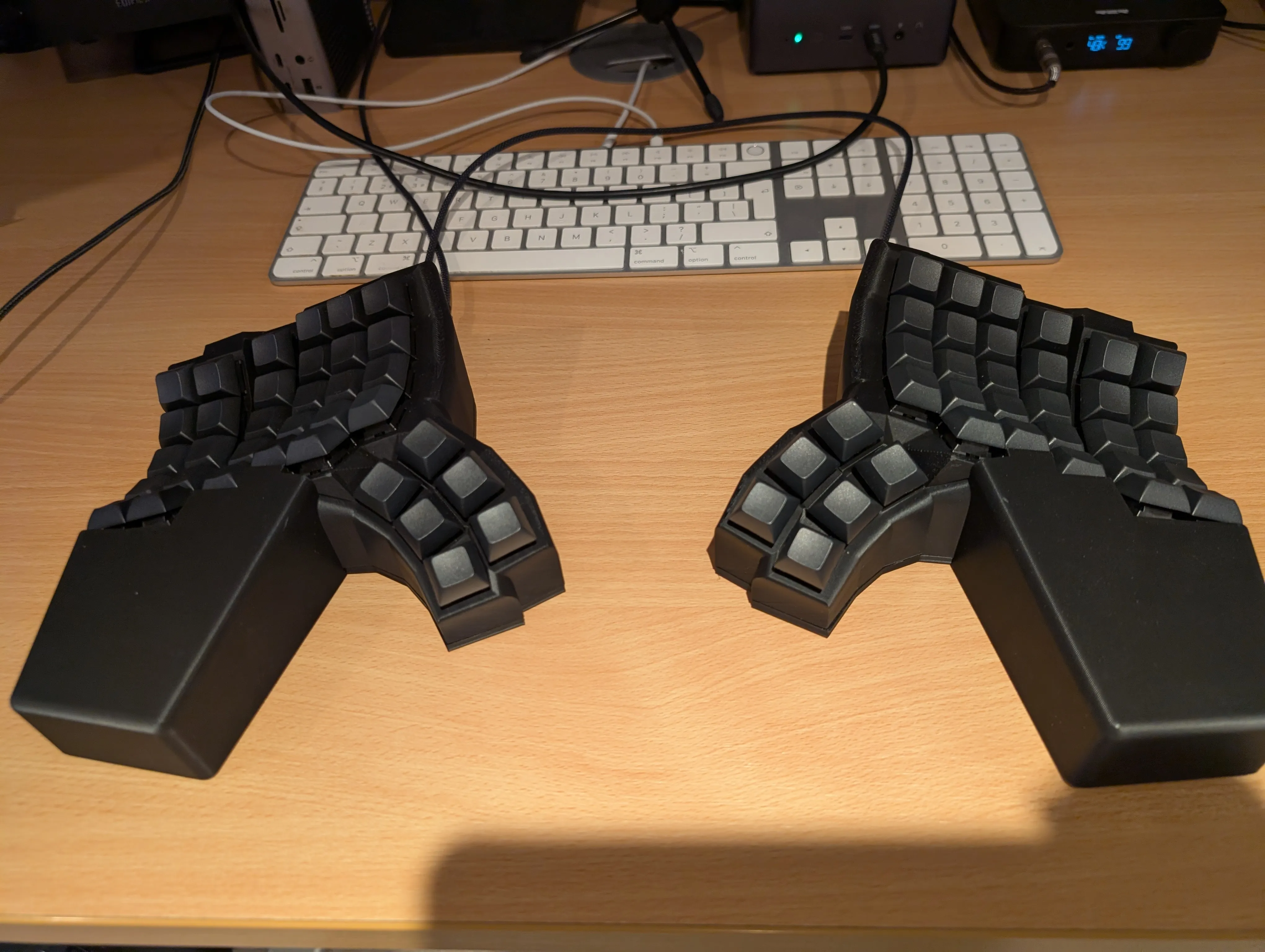 Finished keyboard front view