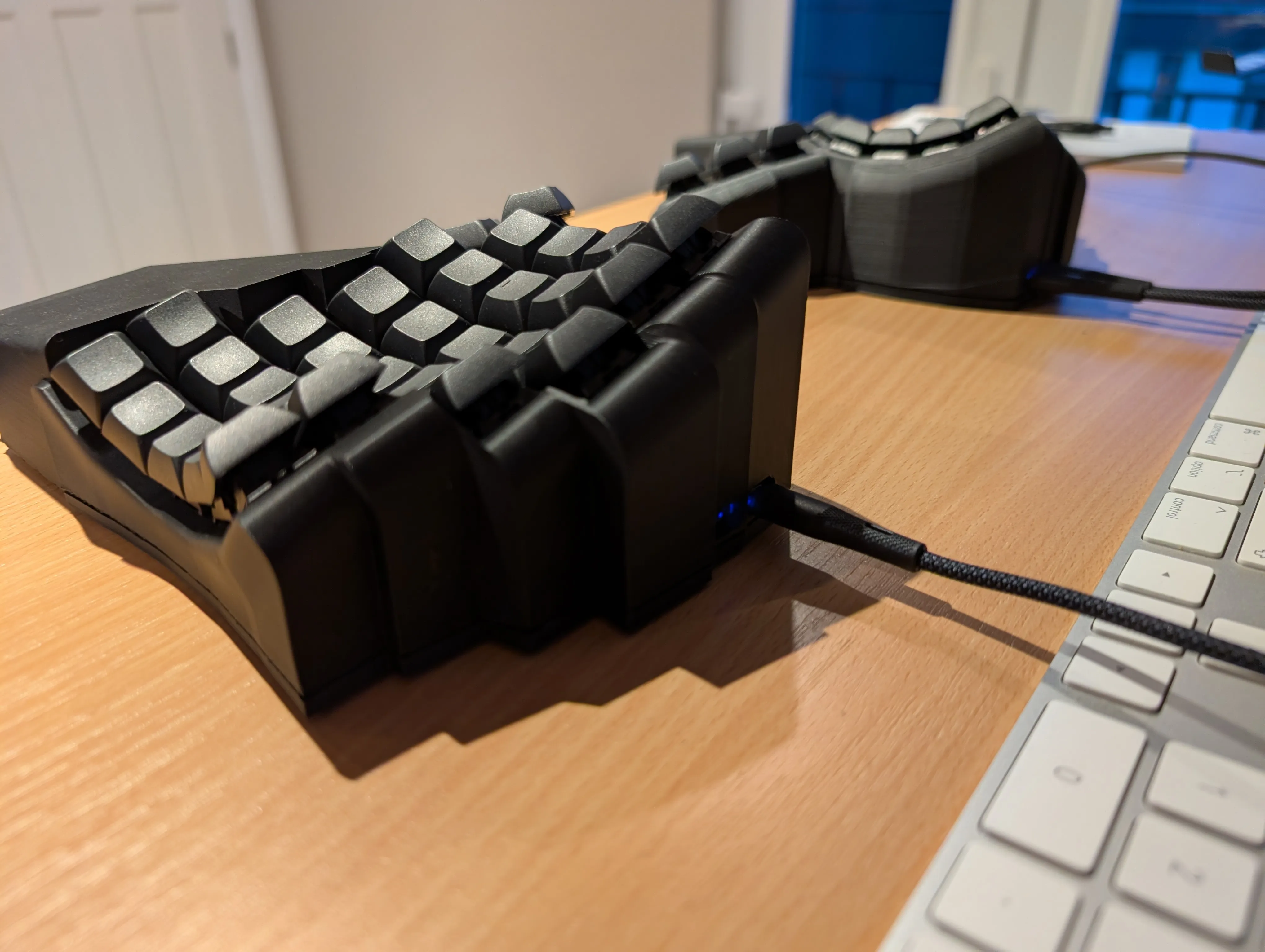 Finished keyboard side view